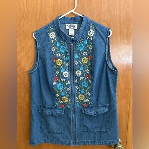 Country Store Denim Vest Womens Large Blue Floral Embroidery Full Zip Sleeveless
